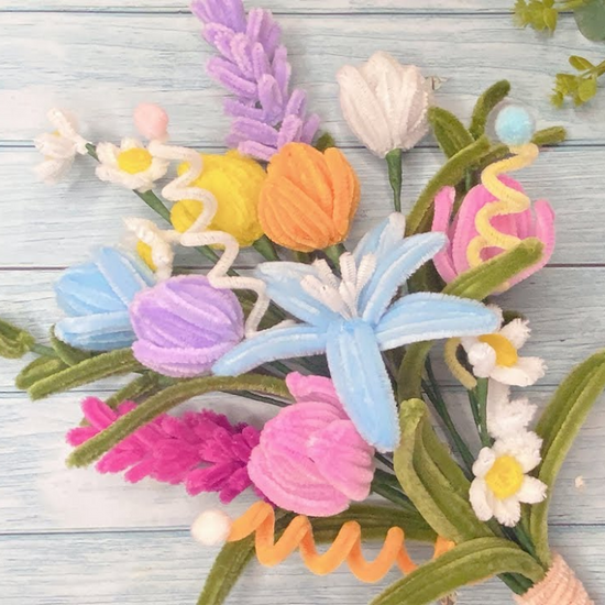 Mothers Day pipe cleaner flower workshop in North London Highgate