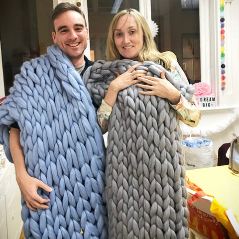 Arm Knitting Workshop in Central London Arm Knit a Blanket in