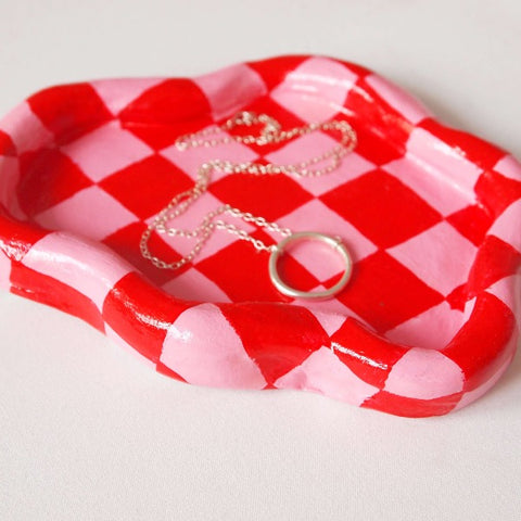 Create and Model your Own Unique Clay Trinket Trays