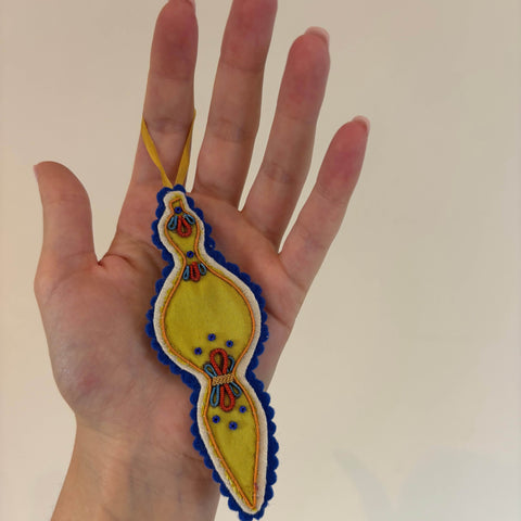 Taster Goldwork Embroidery | Hand Embroidered Festive 3D Bauble