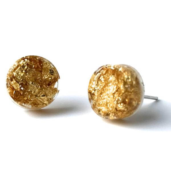 Resin stud earrings deals